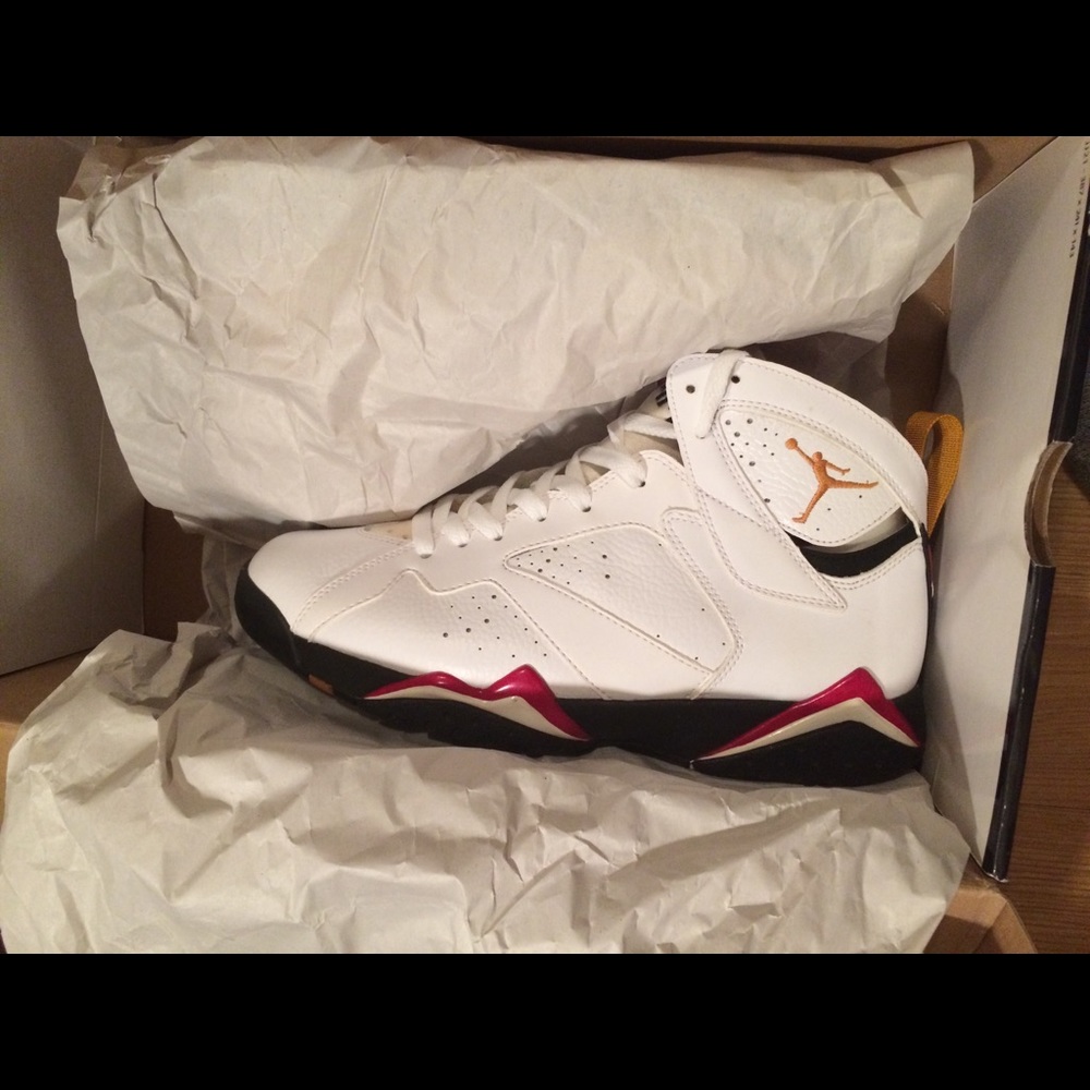 “Cardinal” Air Jordan 7